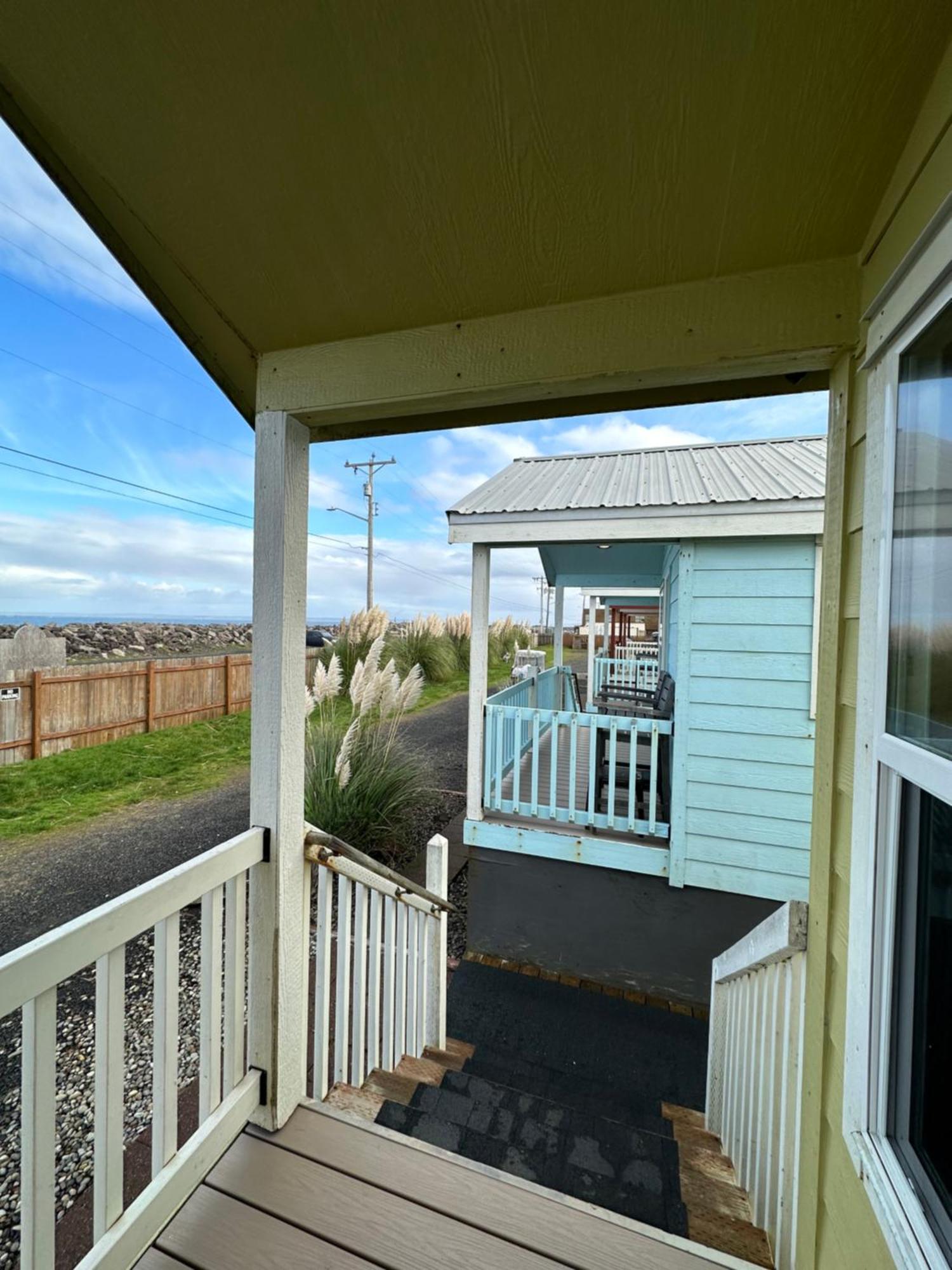 Westport Marina Cottages Екстер'єр фото