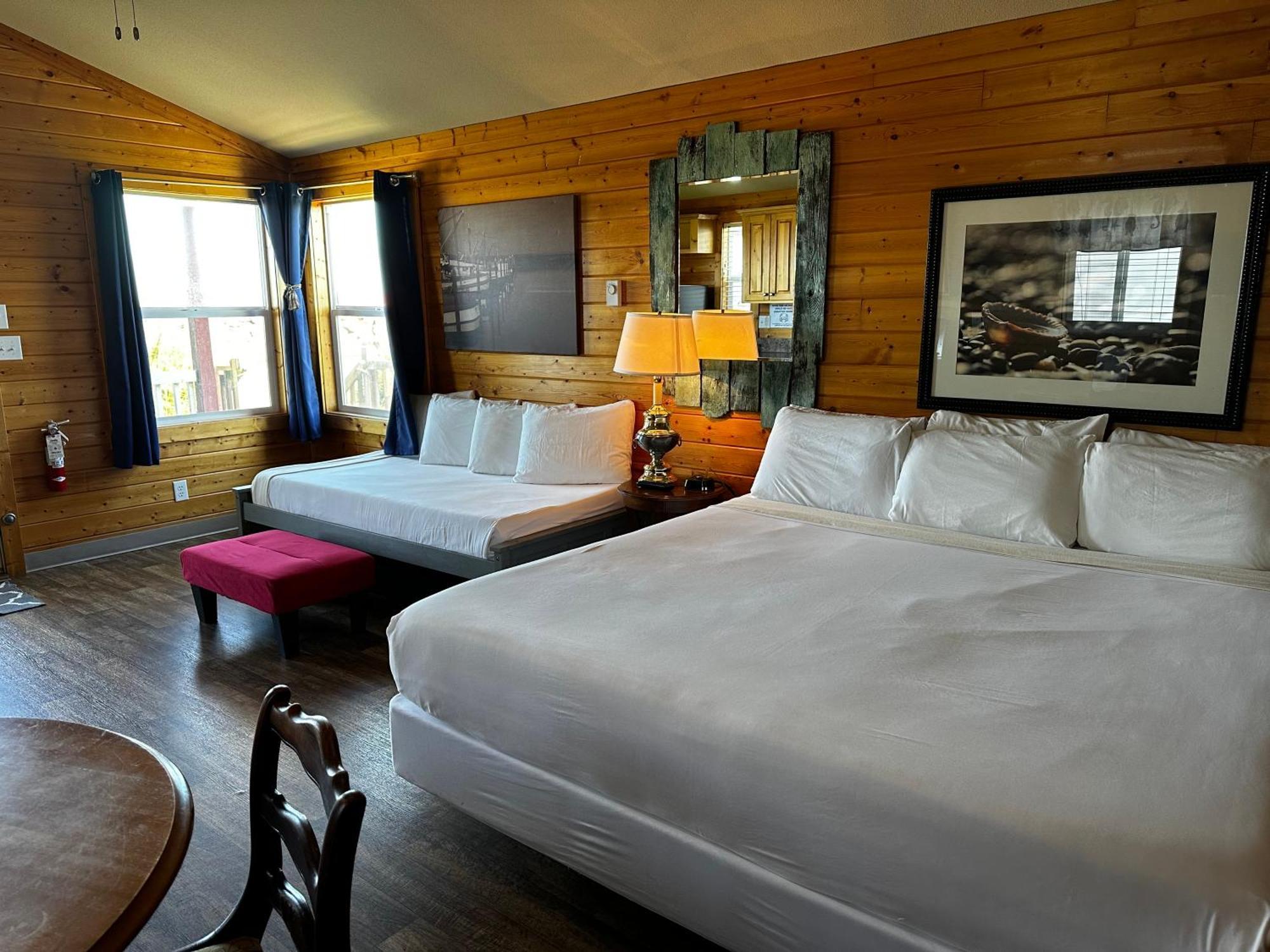 Westport Marina Cottages Екстер'єр фото