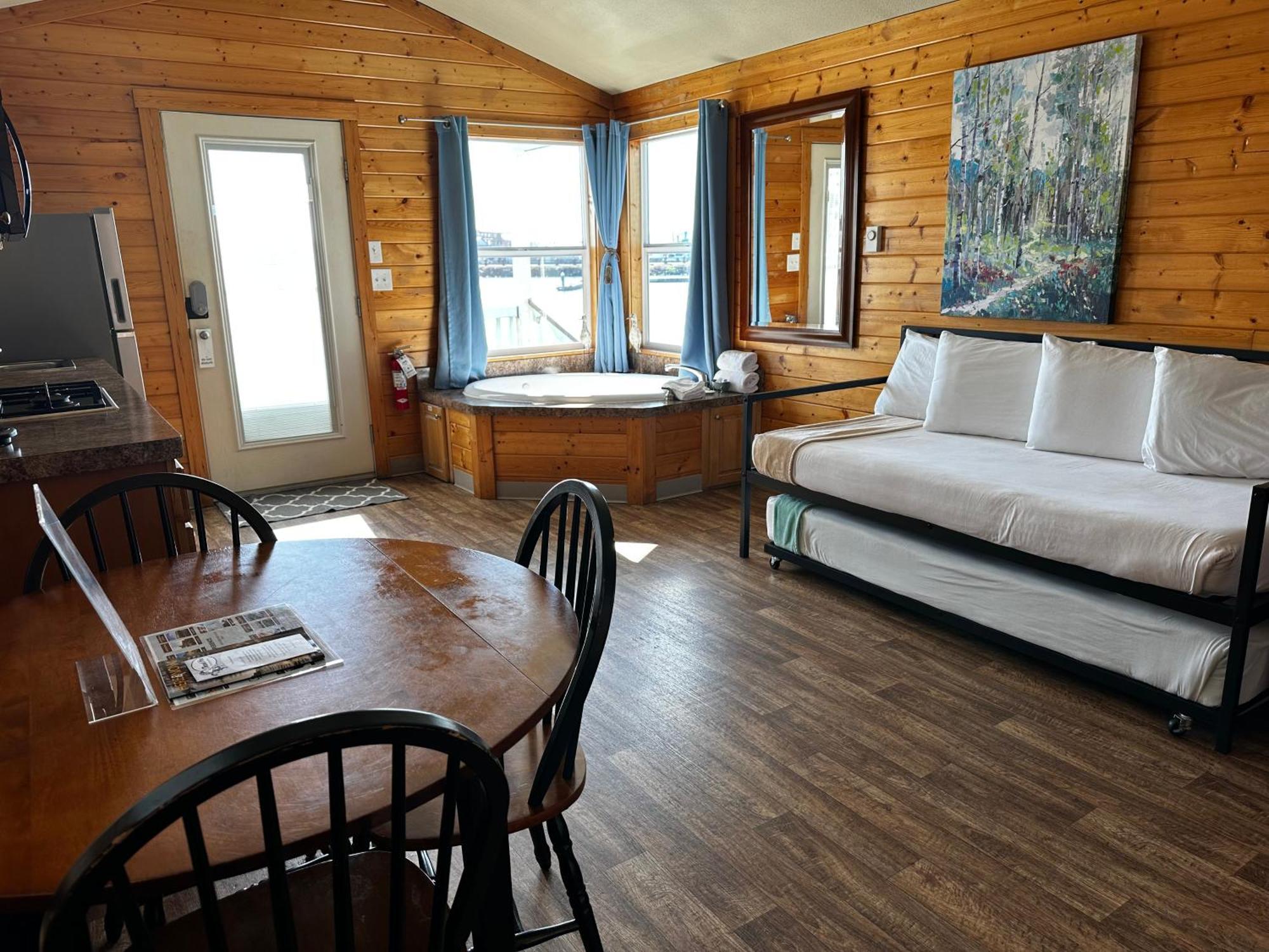 Westport Marina Cottages Екстер'єр фото
